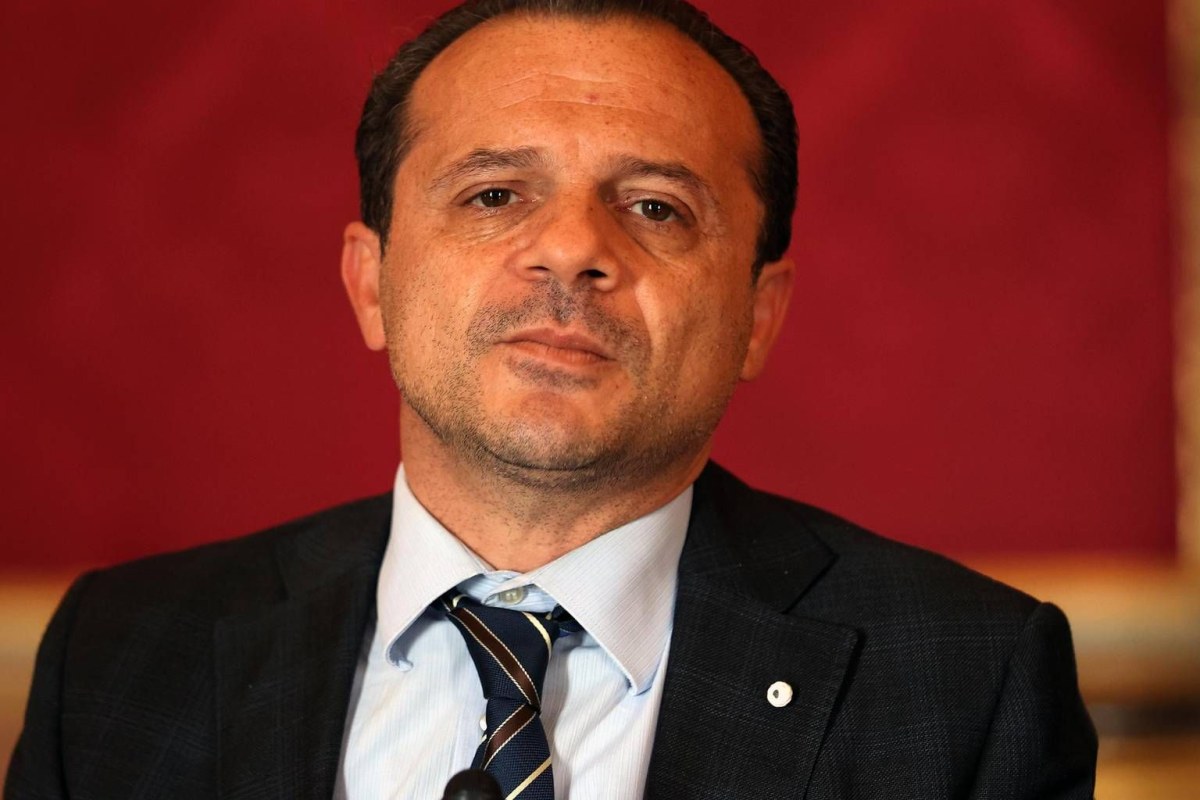 Cateno De Luca dopo l’accordo con Meloni: “ Vannacci, scansati. Campo largo? Già battuto”