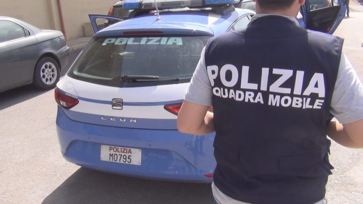 Messina, cadavere di donna scoperto nel giardino di un'abitazione di via La Farina